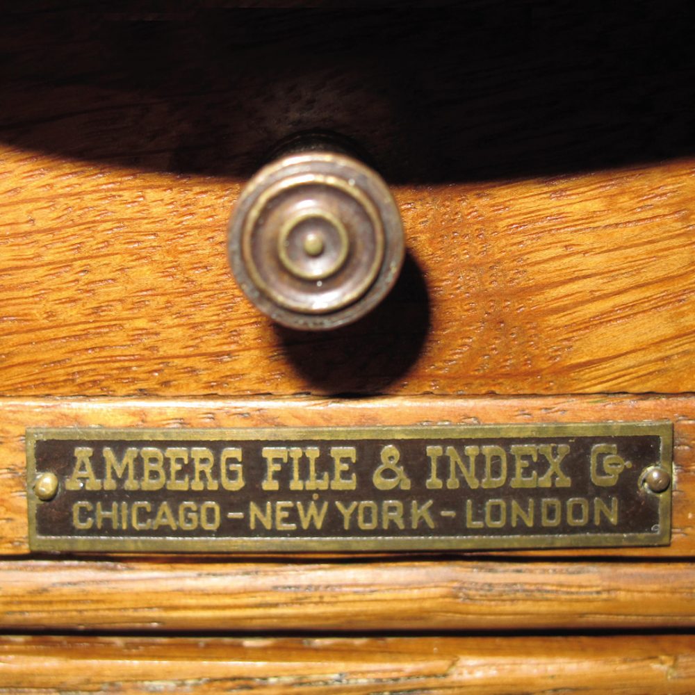 Signature Amberg File & Index Co